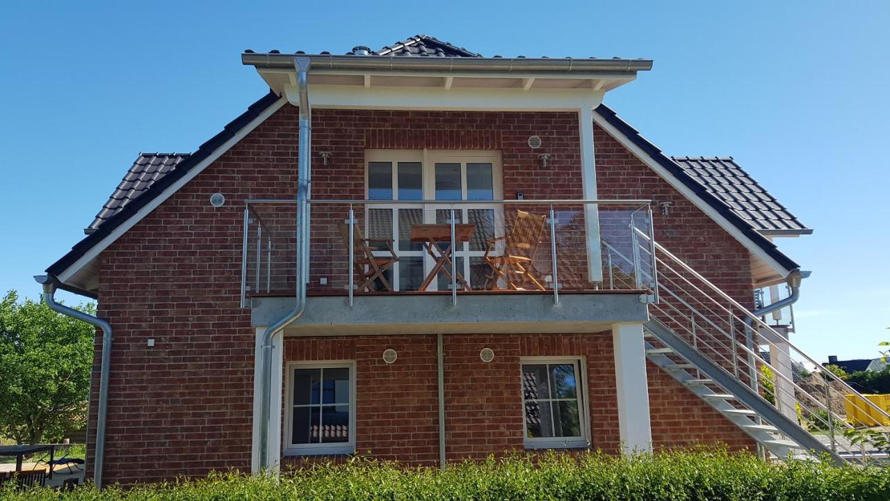 Ferienwohnung Ruegen 1, Alt Reddevitz 108, Insel Ruegen, Mit Kamin Middelhagen Ngoại thất bức ảnh